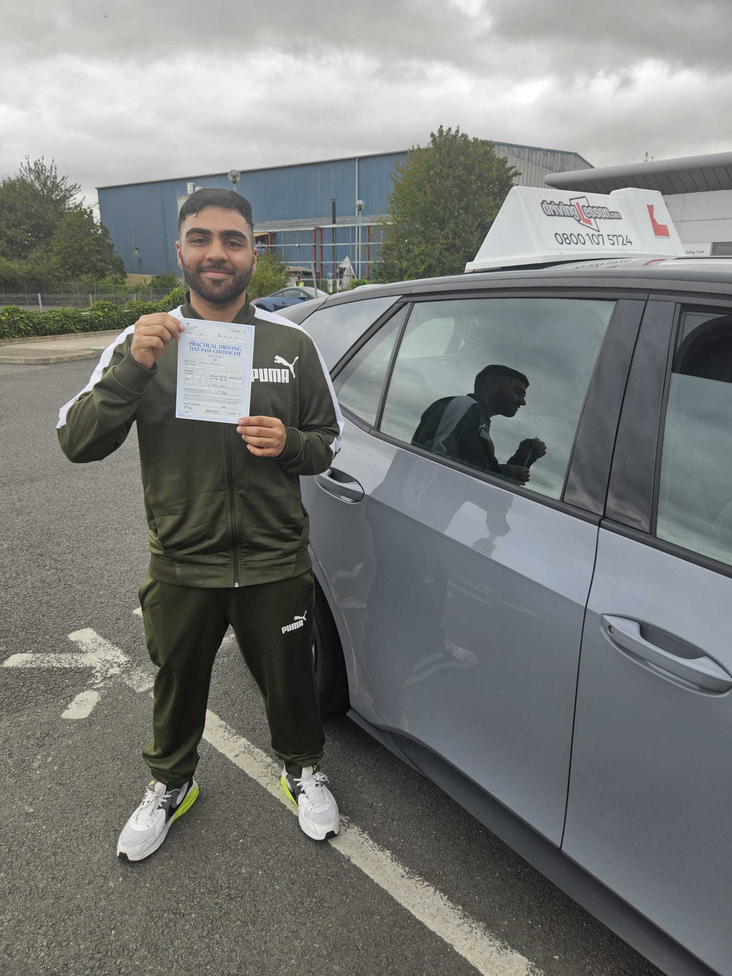 Auto Drivers pupil passing their driving test